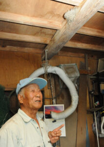 ツバメと過ごした春　巣立ちは「うれしいけども」