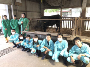 生徒が育てた牛を販売 京成百貨店で29日~