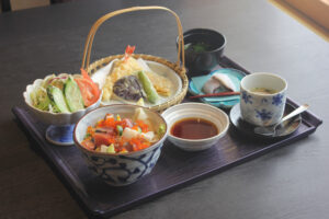 【味ストリート】志んや (すし 潮来)