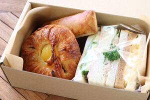 【味ストリート】サンクス　（パン　ひたちなか）