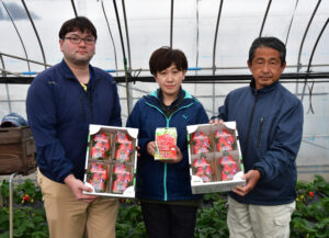 いばらキッスのグミ発売　JAなめがたしおさい