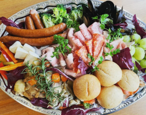 「イタリアンバル　ヴェッキオアルベロ」水戸市笠原町