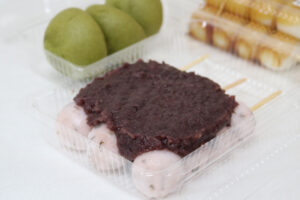 できたての味伝えたい 「だんご直売ぺ」