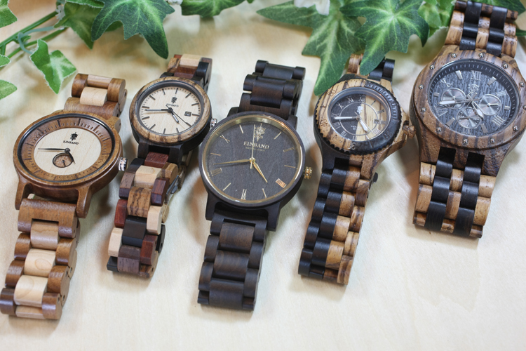 銘木仕立ての木製腕時計　木雑貨「木れんが」