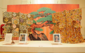 能面・能装束展 常陽史料館 21日まで