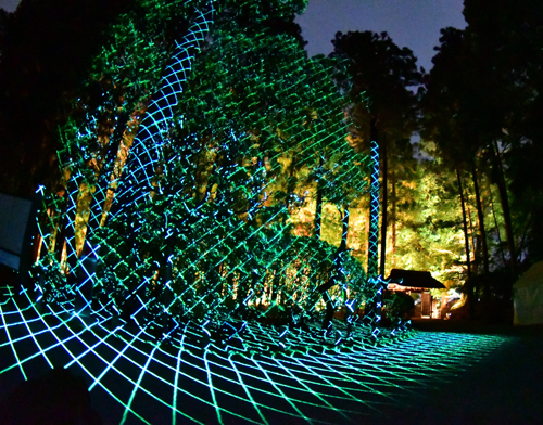 陰、陽の世界の境界にある作品