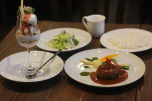 【味ストリート】ビストロダイニング　ヒカリ　（レストラン　神栖）