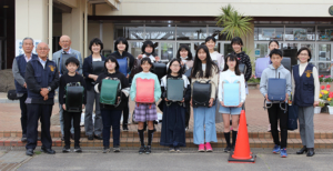 ＲＣがランドセルをアジアへ　　児童の優しさ橋渡し