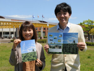 協力隊目線の茨城パンフ 星川さん、近藤さんが制作