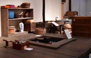 日本人の暮らしの変化追う　県立歴史館