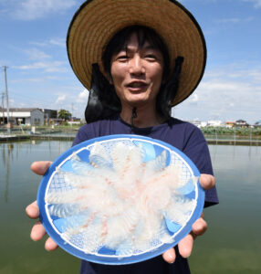 霞ケ浦で養殖、県内外に出荷される「ナマズ」 なまず屋(茨城・行方)