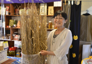 懐かしい？ 小麦ストロー　カフェ笠間茶屋が販売（茨城・笠間）