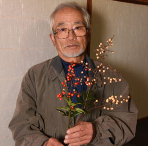 吉報!? 紅白ナンテン(茨城・日立)