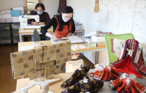 ひな人形の出荷が盛期 人形製造「桂雛」(茨城・城里)