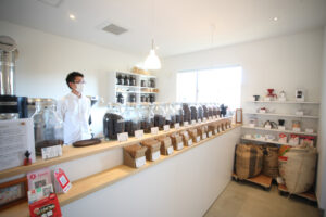 宮中の住宅街に移転　「チャーリーコーヒー」（茨城・鹿嶋）