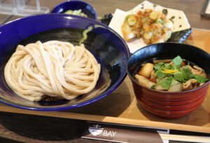 コシのある麺　うどん吉ＢＡＹ（きちべい）（茨城・ひたちなか）