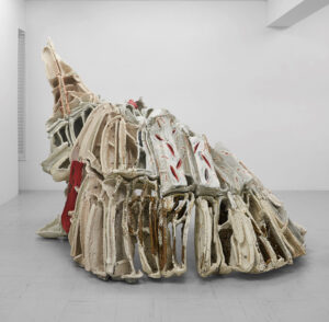 「描くように造る」井上雅之展　県陶芸美術館（茨城・笠間）