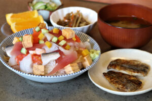 華やか「ばらちらし」 いそすし (すし 茨城・北茨城)