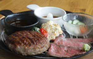 低温調理のハンバーグ　「炭火キッチンおどり火」（茨城・水戸）