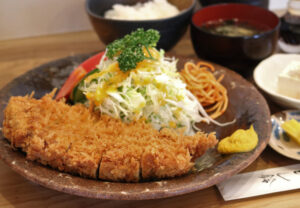 上質肉のとんかつ　とん鈴（すず）（茨城・大子）