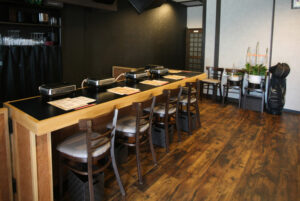 手頃で高品位お１人様歓迎　「カウンター焼肉 哲仁」（茨城・日立）