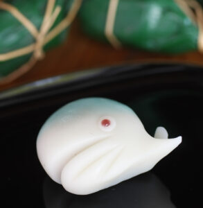 練り切りあん「鯨ヶ丘のほほえみ」（茨城・常陸太田）