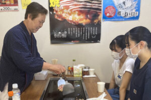 調理人人生第2章 元給食調理員が自宅敷地でお好み焼き店(茨城・潮来)