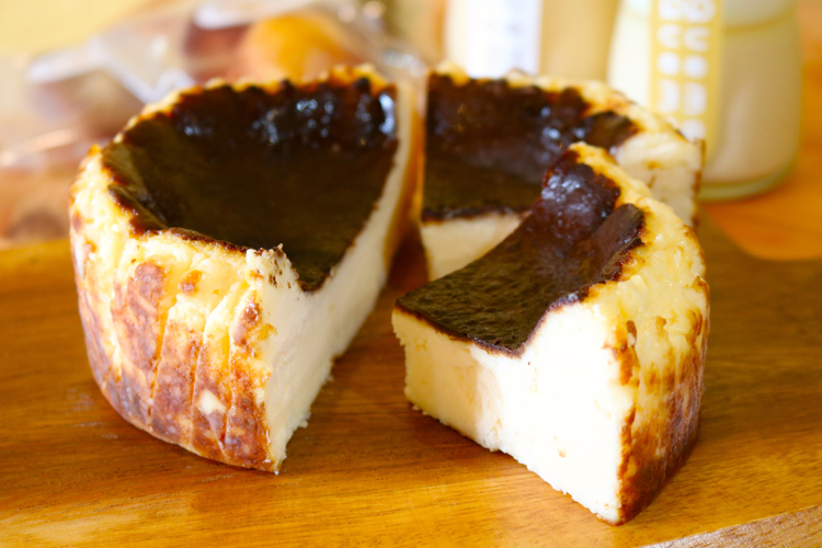 ４種のチーズで味に深み　おかしや QuemaQuema（ケマケマ）（洋菓子　茨城・高萩）