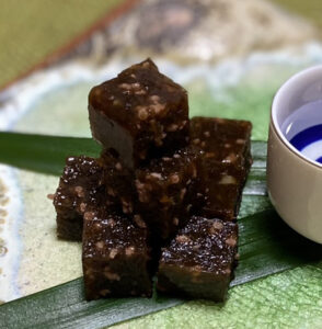 希少なフノリのつくだ煮（茨城・ひたちなか）