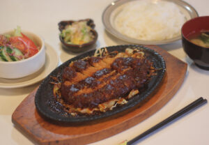 人気は変わりとんかつ　ひいらぎ（とんかつ　茨城・鹿嶋）