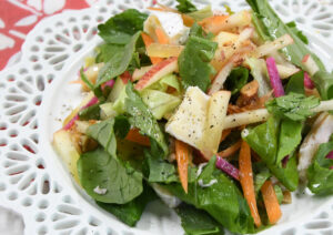 リンゴでもう一品　藤田さんのりんごサラダ（茨城・大子）