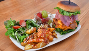 愛犬と一緒に楽しめる　「スマイルカフェ」（茨城・日立）