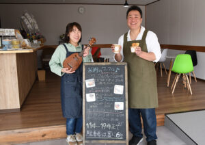 バリアフリーカフェ　音楽療法士の室さん夫婦が開店（茨城・鉾田）　
