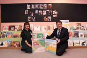ネコ本 ニャンと300冊 日立市記念図書館で26日まで「ねこの本展」(茨城・日立)