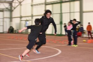 世界を経て 故郷で再スタート 陸上400㍍で「世界陸上」に出場するなどした山崎さん(茨城・北茨城市