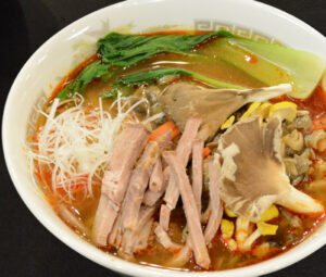 地元中学生がこだわり込めた「城里町オリジナルラーメン」  ホロルの湯で提供（茨城・城里町）