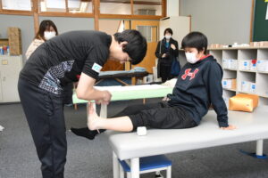 ホーリーホックで職業体験 山方中の立原さん「夢はトレーナー」(茨城・常陸大宮市)