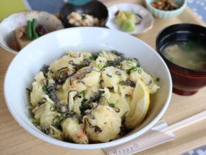 就労支援事業所の和食店　「和房しろくま」（茨城・水戸市）