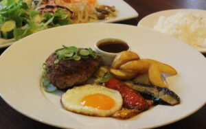 西洋料理とワイン びすとろわくわく(茨城・神栖市)