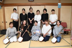 水郷に三味線響かせたい　あやめ三味線クラブ（茨城・潮来市）