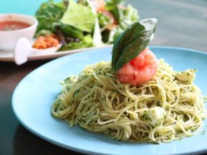 パスタ２４種とパフェ　カフェ ラ ヴィータ（茨城・日立市）
