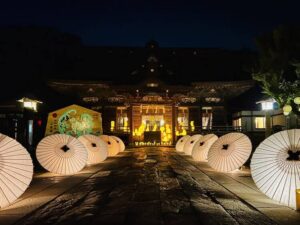 １１・１２日に大洗磯前神社をライトアップ（茨城・大洗町）