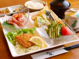 おすすめ「浜定食」　旬菜・海鮮処 どころ 浜漁（茨城・ひたちなか市）