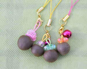 茶の実の収穫とアクセサリー作り　奥久慈茶の里公園で１４日（茨城・大子町）