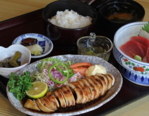 丸ごとイカの姿焼き 和風レストラン 竹水 ちくすい(茨城・鉾田市)