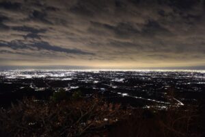 “期間限定公開”、女体山からの夜景ショー 筑波山ロープウェイ(茨城・つくば市)