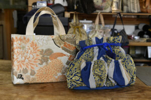 リメーク服、バッグの新作登場 「創作工房・陶季」 冬の売り尽くしセールも(茨城・水戸市)