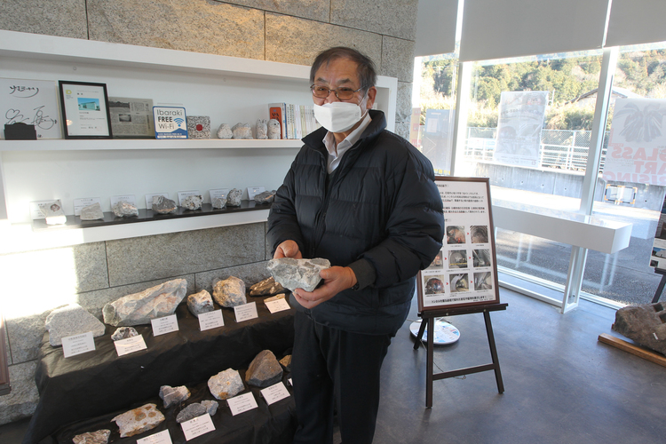 掘削現場の貴重岩石を展示　石の百年館で３月まで（茨城・笠間市）