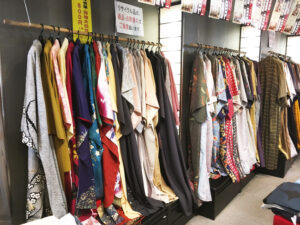 初売り呉福出初市　きもの舘志お屋であすから（茨城・日立市）