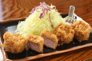 揚げ具合にこだわる看板メニュー 和食とんかつ「末ひろ」(茨城・神栖市)